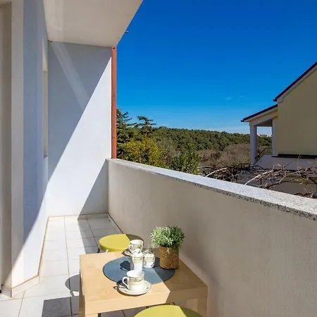 Appartement Rona Mia