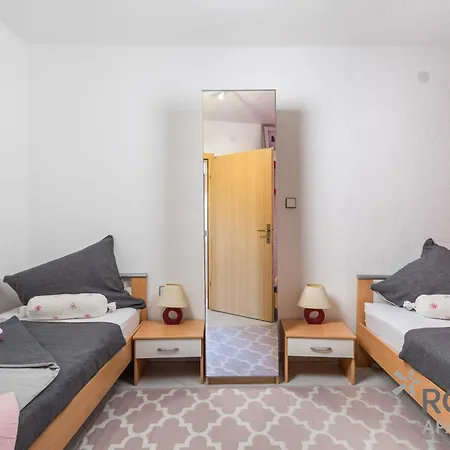 Appartement Rona Mia